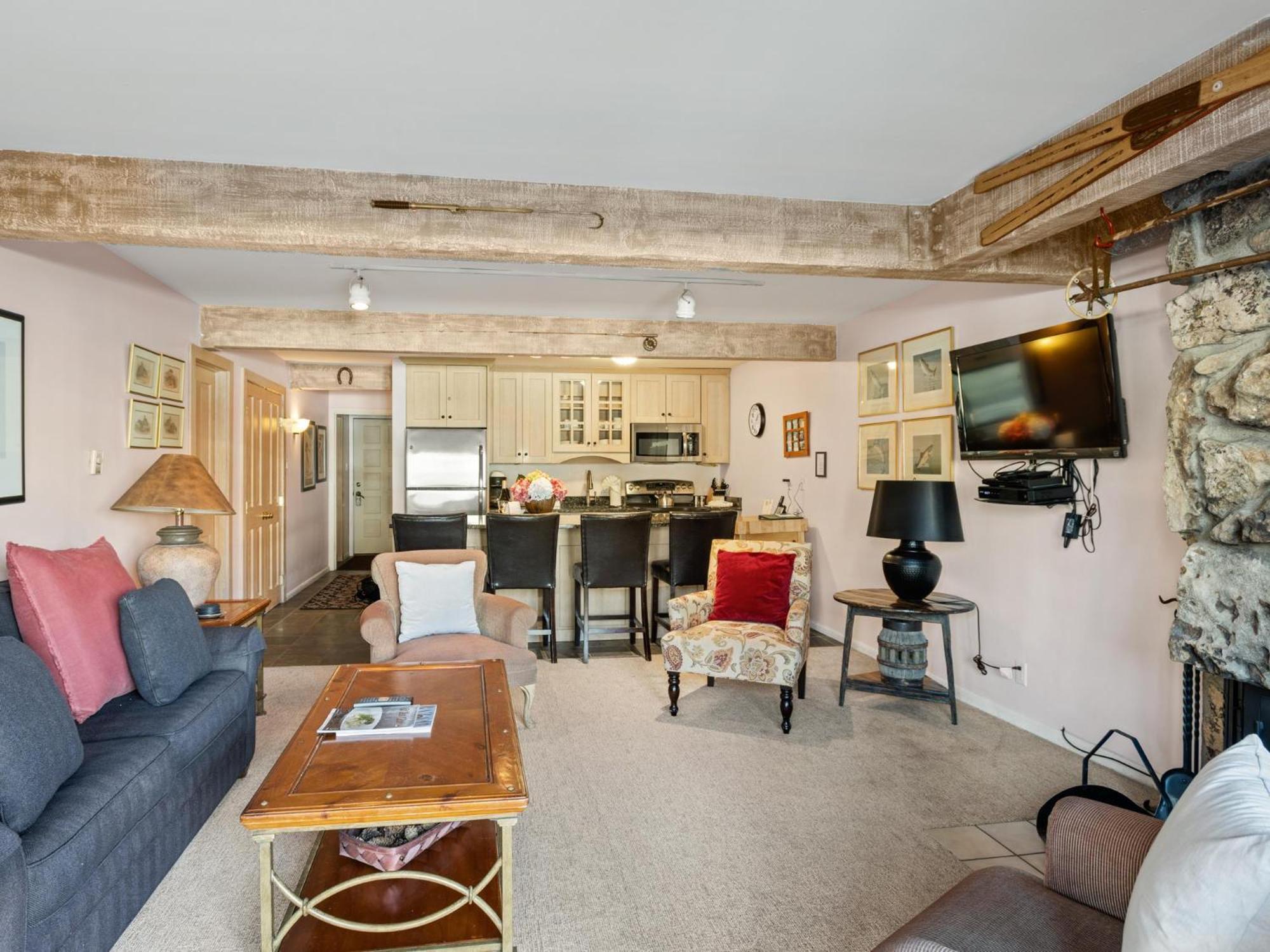 Lift One - Top-Floor One-Bedroom With A View Aspen Exterior photo